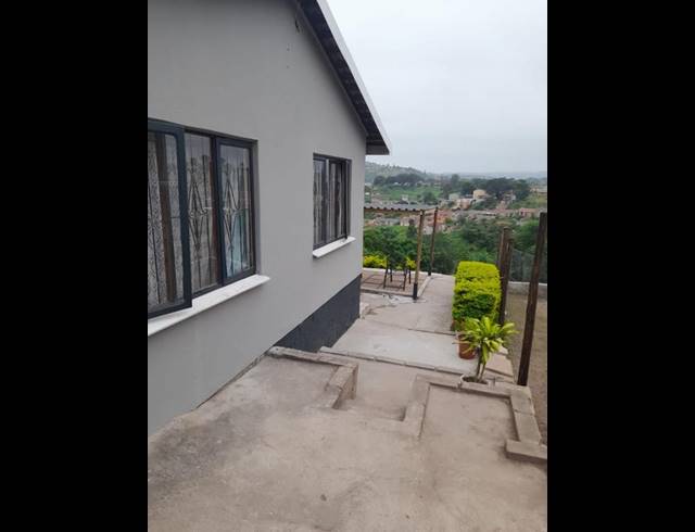 3 BEDROOM HOUSE FOR SALE IN MARIANRIDGE